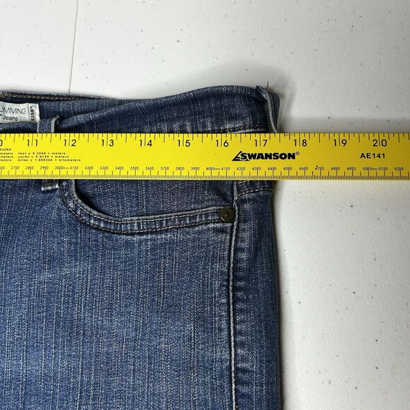 Levis 512 Perfectly Slimming Boot Cut Women’s Jeans Size 14 M - Picture 5 of 9